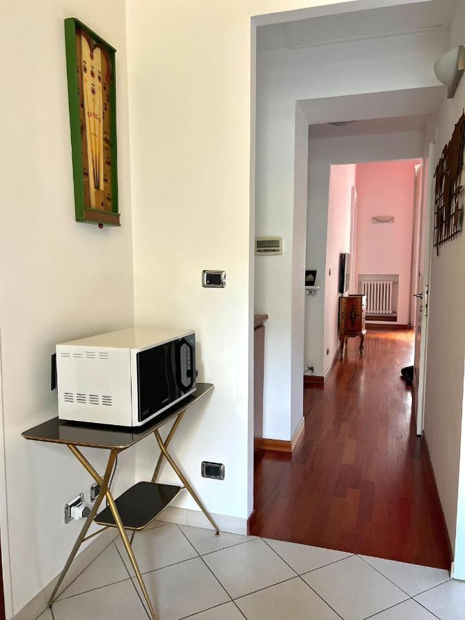 Appartamento Su Cortile Magico Turin Exterior foto